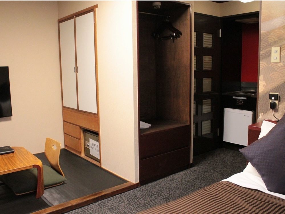 Hotel Livemax Kyoto Ekimae Quioto Exterior foto